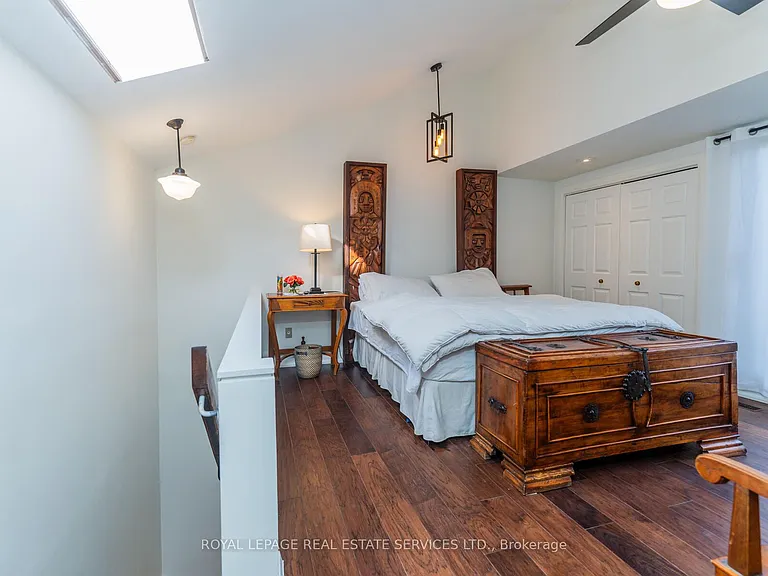 70 Shaftesbury Ave #4 — Photo 24
