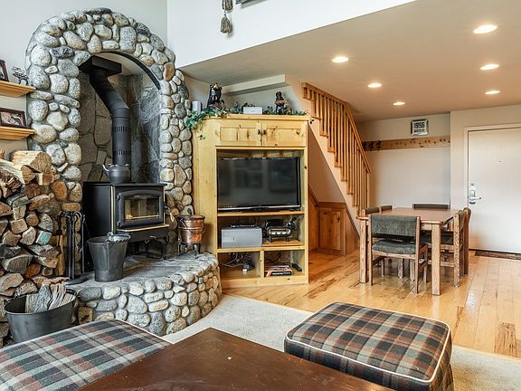 4th image of 3253 Meridian Blvd #52-G-52