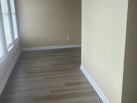 3rd image of 2505 W Broad Street W #131