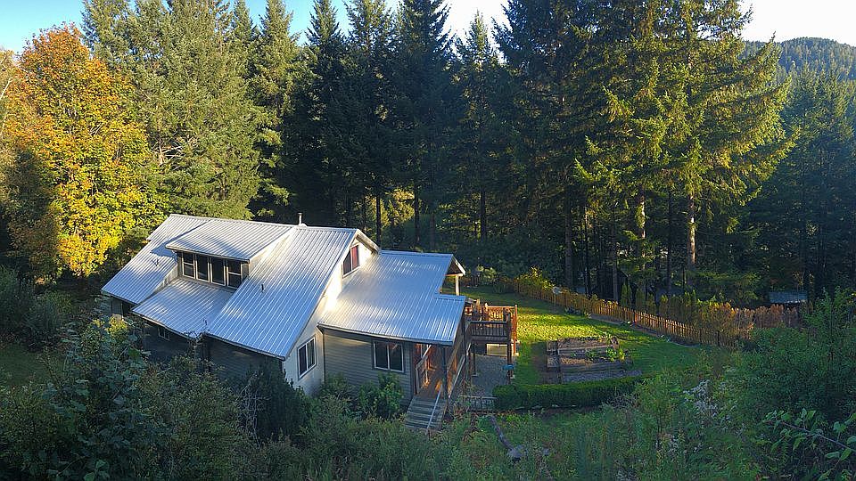 32681 Tanoak Rd, Gold Beach, OR 97444 Zillow