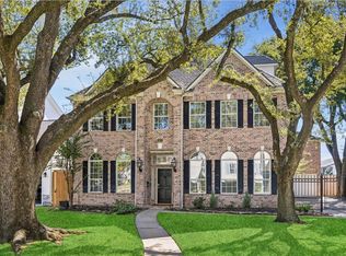 4601 Mimosa Dr, Bellaire, TX 77401