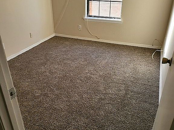 5th image of 1308 N Carol Ave