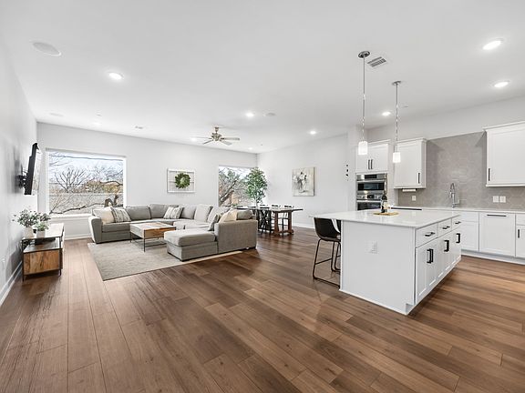 5th image of 1417 Kramer Ln Unit 14
