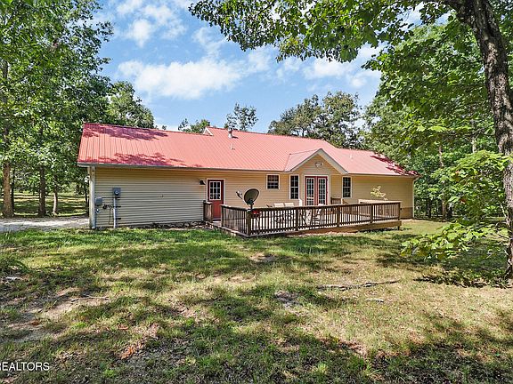 4th image of 636 Timber View Rd