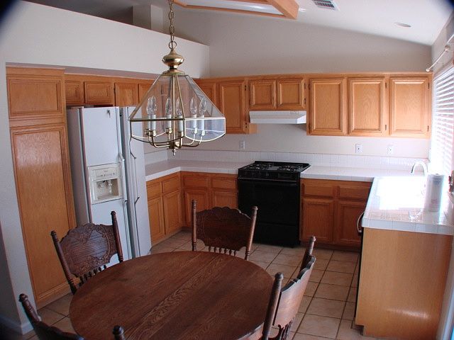 2nd image of 861 E Julia Way