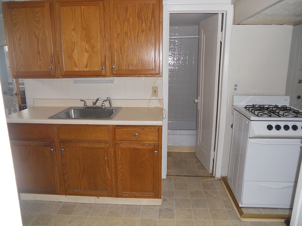 1st image of 2271 Elmwood Ave APT 10