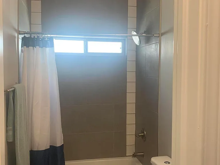 911 Greenbury Pl — Photo 12