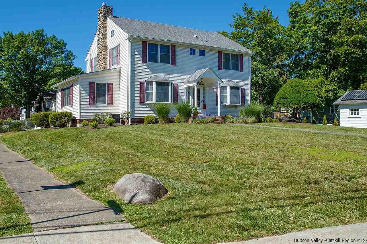 74 Ferris Ln, Poughkeepsie, NY 12601 Zillow