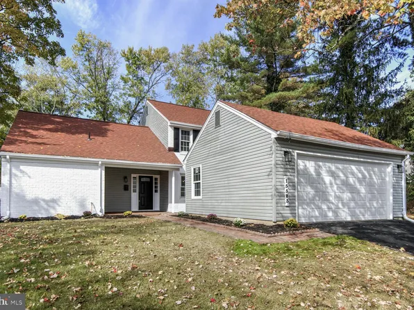 15583 Peach Walker Dr, Bowie, MD 20716