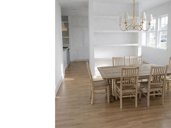 3rd image of 1904 Pigeon Point Rd