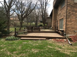 1907 Stoneview Trl, Rockford, IL 61107