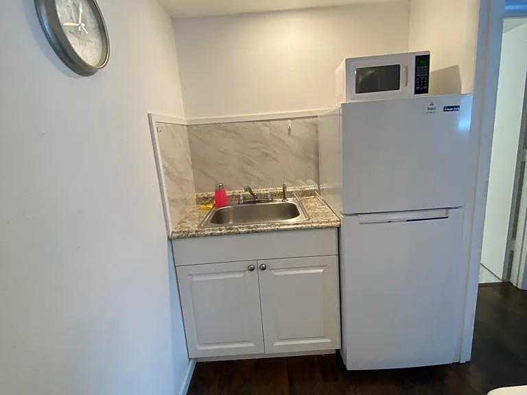 1016 W Beacon Rd #2 — Photo 7