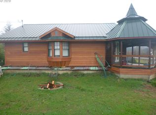2440 Eagle Valley Rd, Yoncalla, OR 97499