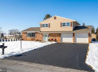 300 Widders Dr, Mechanicsburg, PA 17055