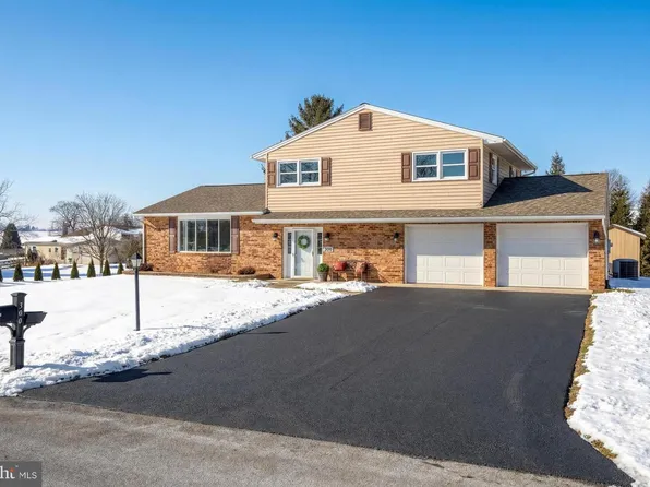 300 Widders Dr, Mechanicsburg, PA 17055