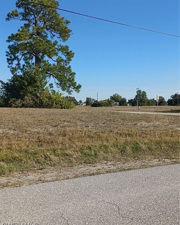 2nd image of 527 NW 15th Ter