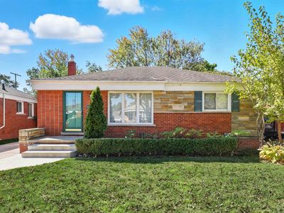 19916 Alger St, Saint Clair Shores, MI, 48080