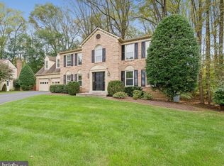 12204 Galesville Dr, Gaithersburg, MD 20878