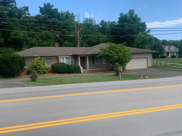 1210 W 9th St, Russellville, KY 42276