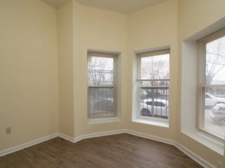 Apartment Units in Bolton Hill, Baltimore, MD! — Photo 17