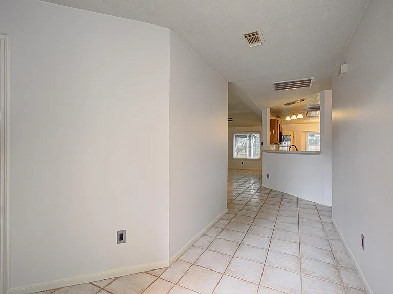 11222 E Travelers Way Cir — Photo 3