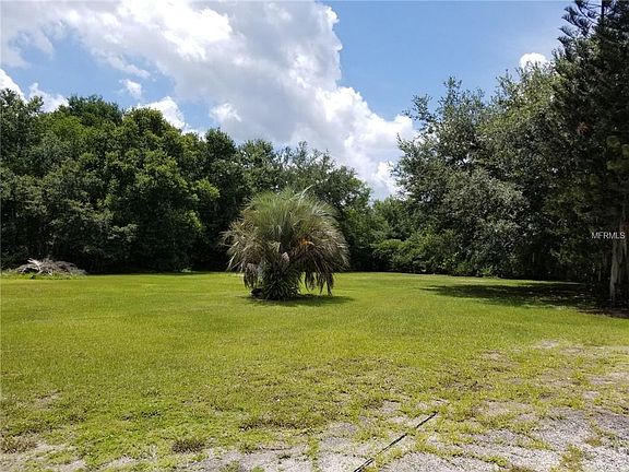 2nd image of 22151 Carson Dr