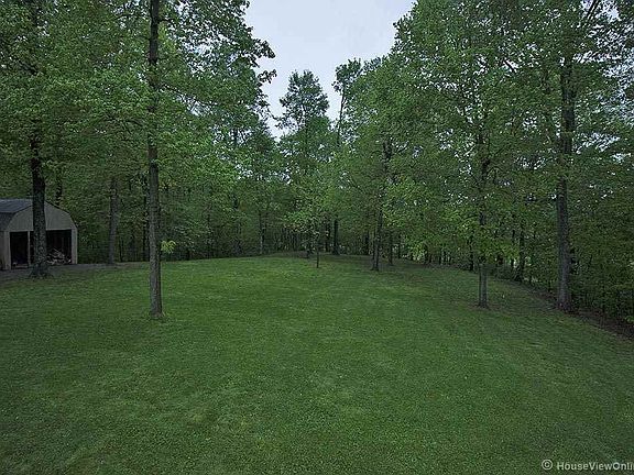 3rd image of 636 Cane Creek Ln