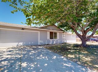 525 Concord Cir, Fernley, NV 89408
