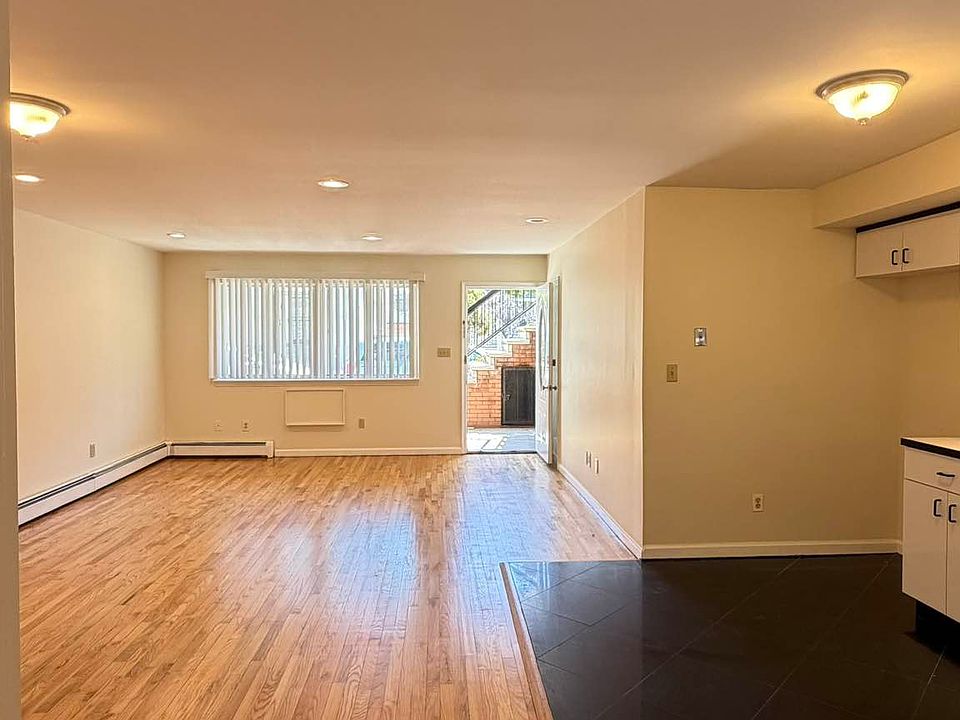 1st image of 8742 Bay 16 St #1