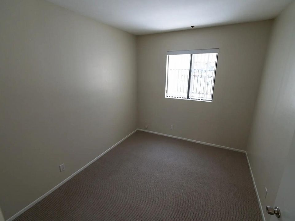 1st image of 1423 N Curson Ave #10