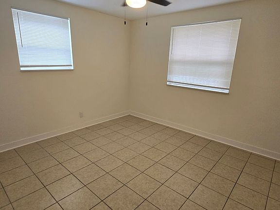 3rd image of 5838 Yellow Pine Ct #B