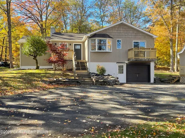 542 Post Hill Rd, Henryville, PA 18332