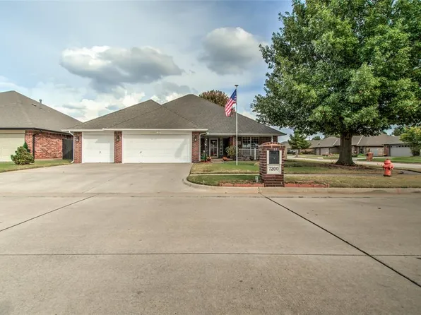 7200 Green Meadow Ln, Oklahoma City, OK 73132