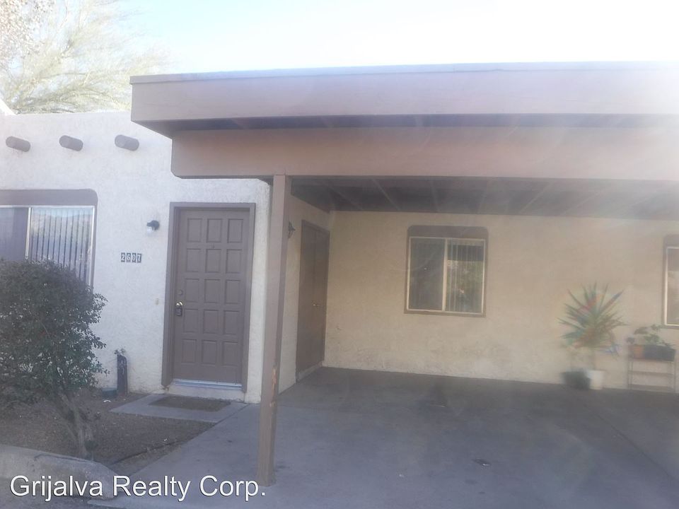 1st image of 2607 N Fontana Ave