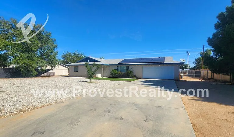 22326 Lone Eagle Rd — Photo 2