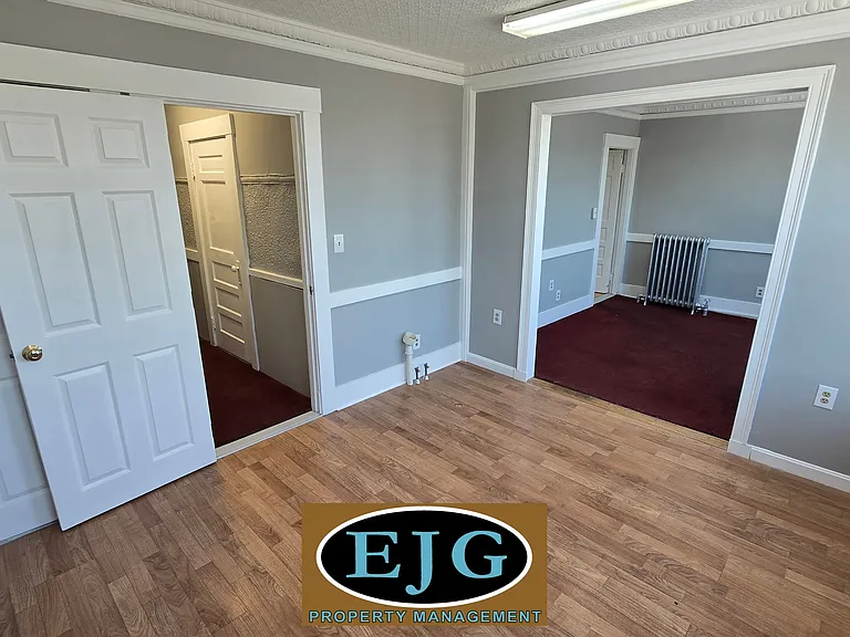 18 E Broadway #1 — Photo 14