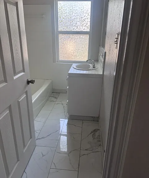 515 Winburn Ave — Photo 5