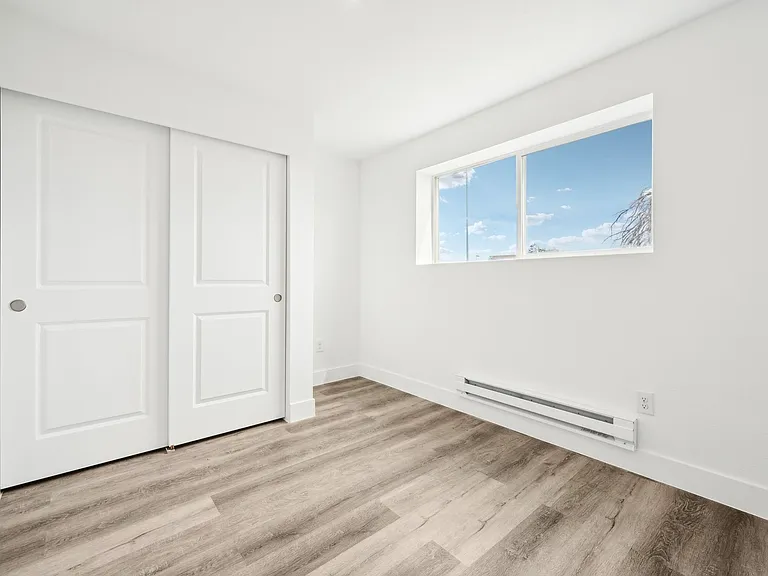 11800 E Colfax — Photo 27