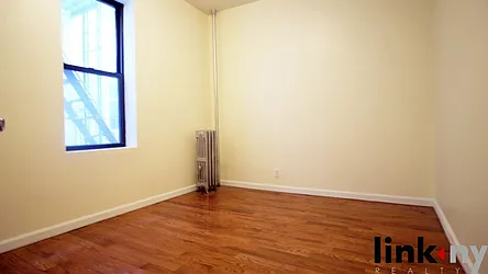 Rented by Link NY Realty