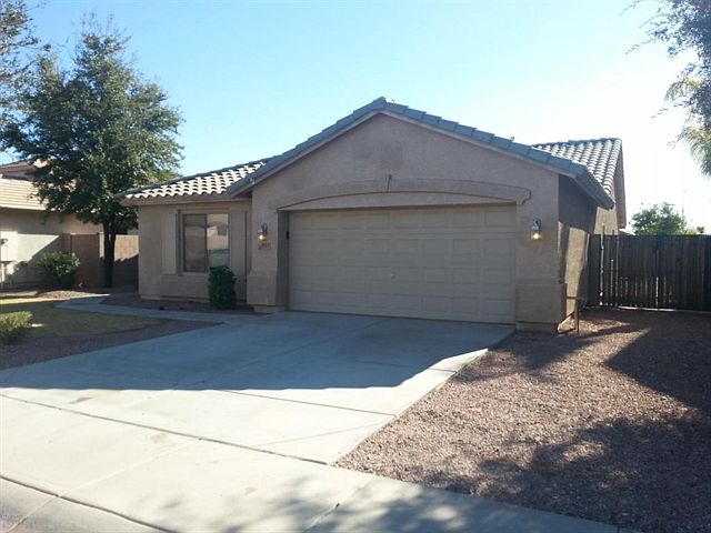 1st image of 2823 E Runaway Bay Pl