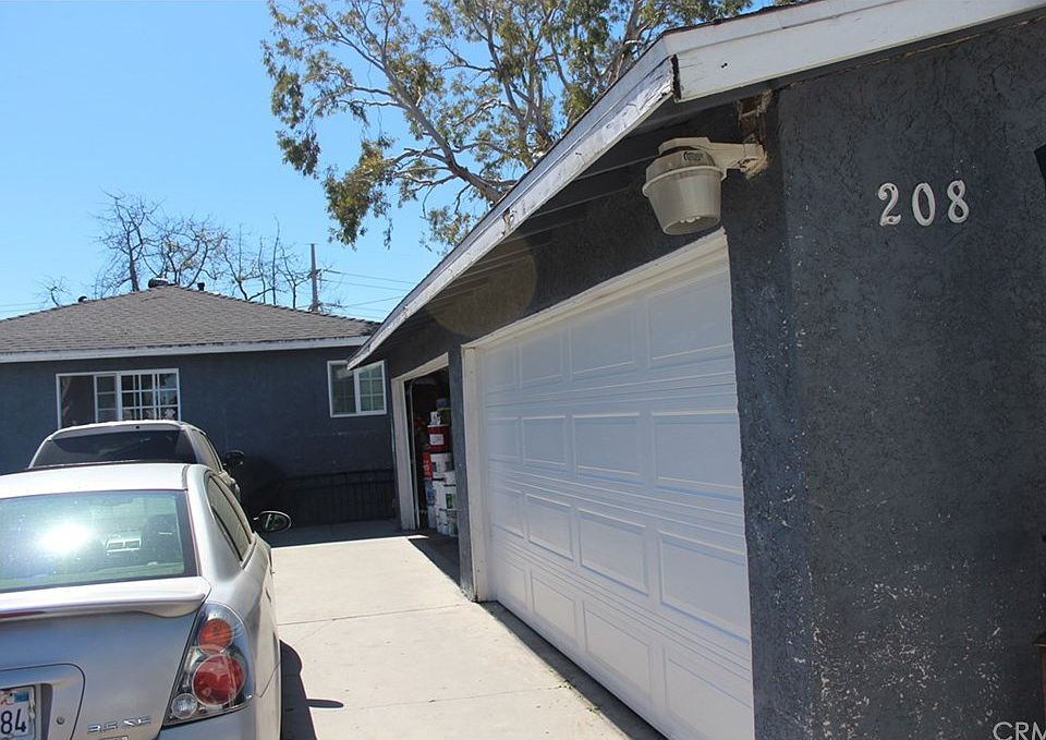 2nd image of 208 E Central Ave