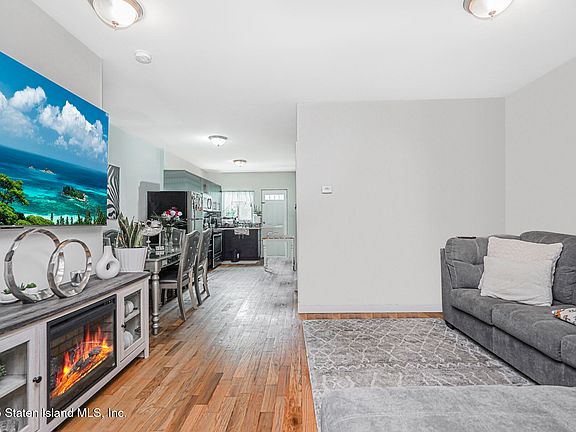 3rd image of 310-312 Hillside Ave