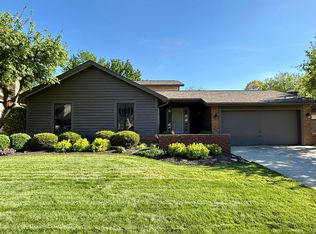 457 Peale Ct, Columbus, OH 43230
