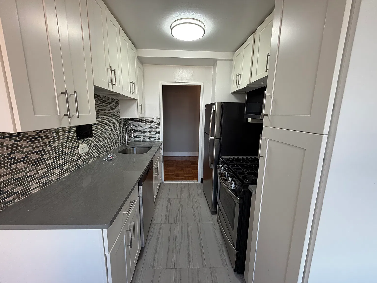 64th Ave, Fresh Meadows — Photo 4