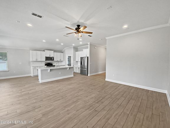 3rd image of 257 PRINCE ALBERT Avenue