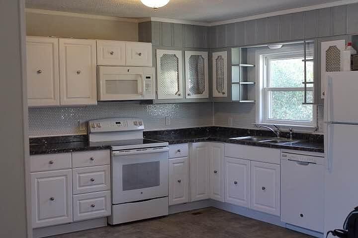 Kitchen - all new appiiances