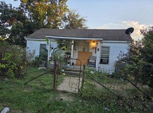 1900 Hines St, Newport, AR 72112