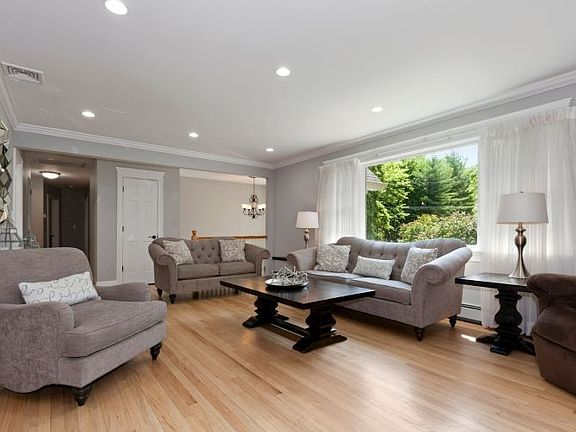 3rd image of 123 Arcadia Rd