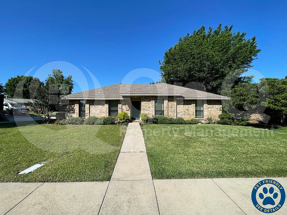 1st image of 225 Pinyon Ln