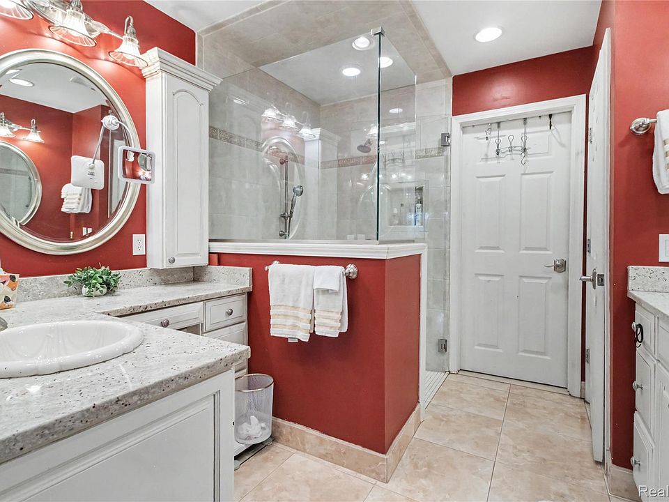 1746 Treyborne Cir, photo 13